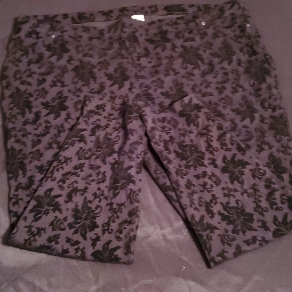 Plus Black Velvet jeggings - Picture 1 of 2